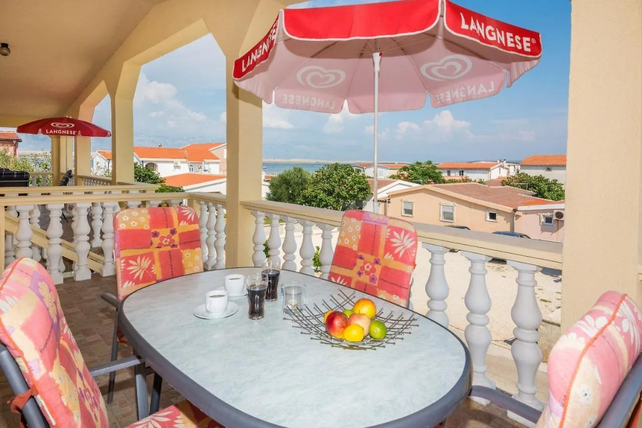 Apartments Delic Pejic Vir