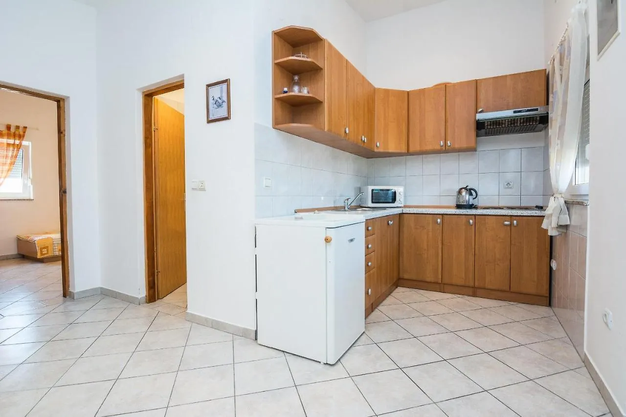 Apartments Delic Pejic Vir 0*,  Croatia