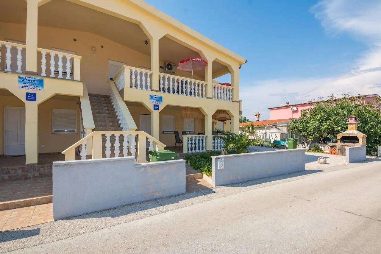 Apartments Delic Pejic Vir